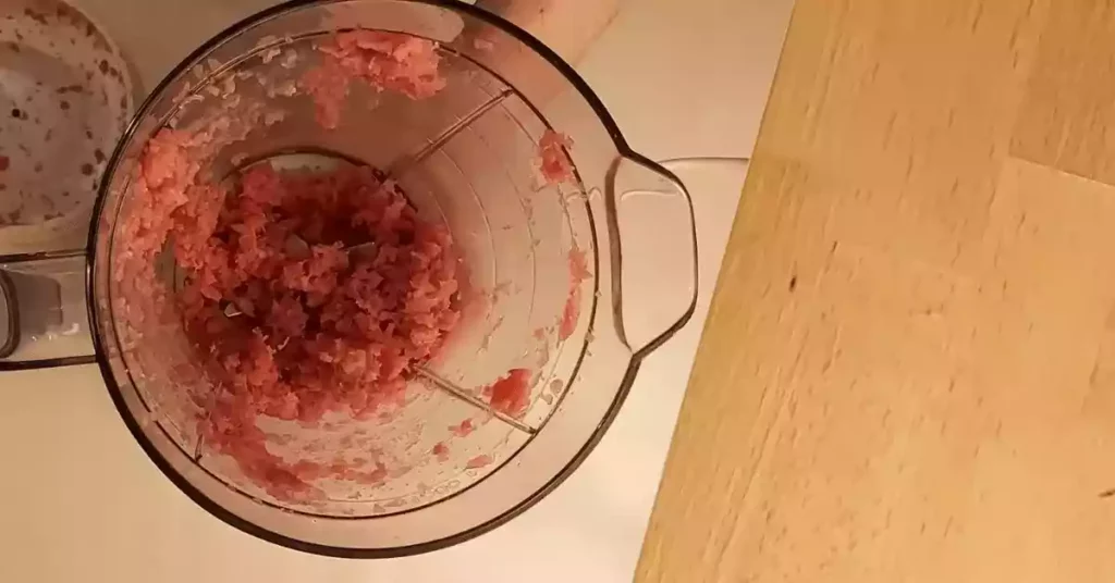 grinding-meat-in-a-blender
